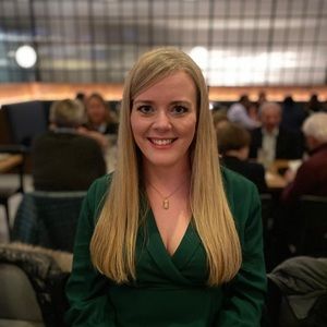 Meet your Posher, Whitney